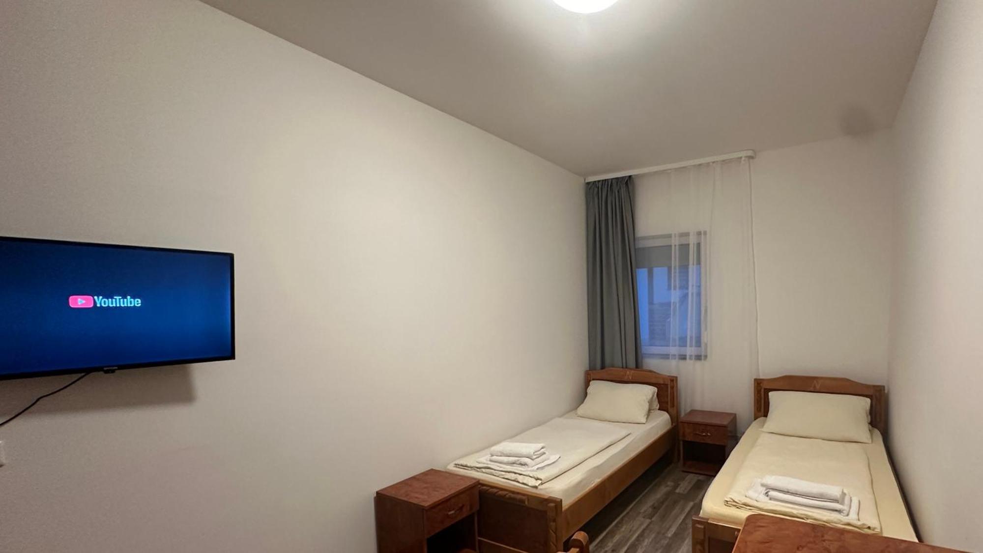 Schoene Hostel Mit Eigene Parking Netflix Youtube Norimberga Esterno foto