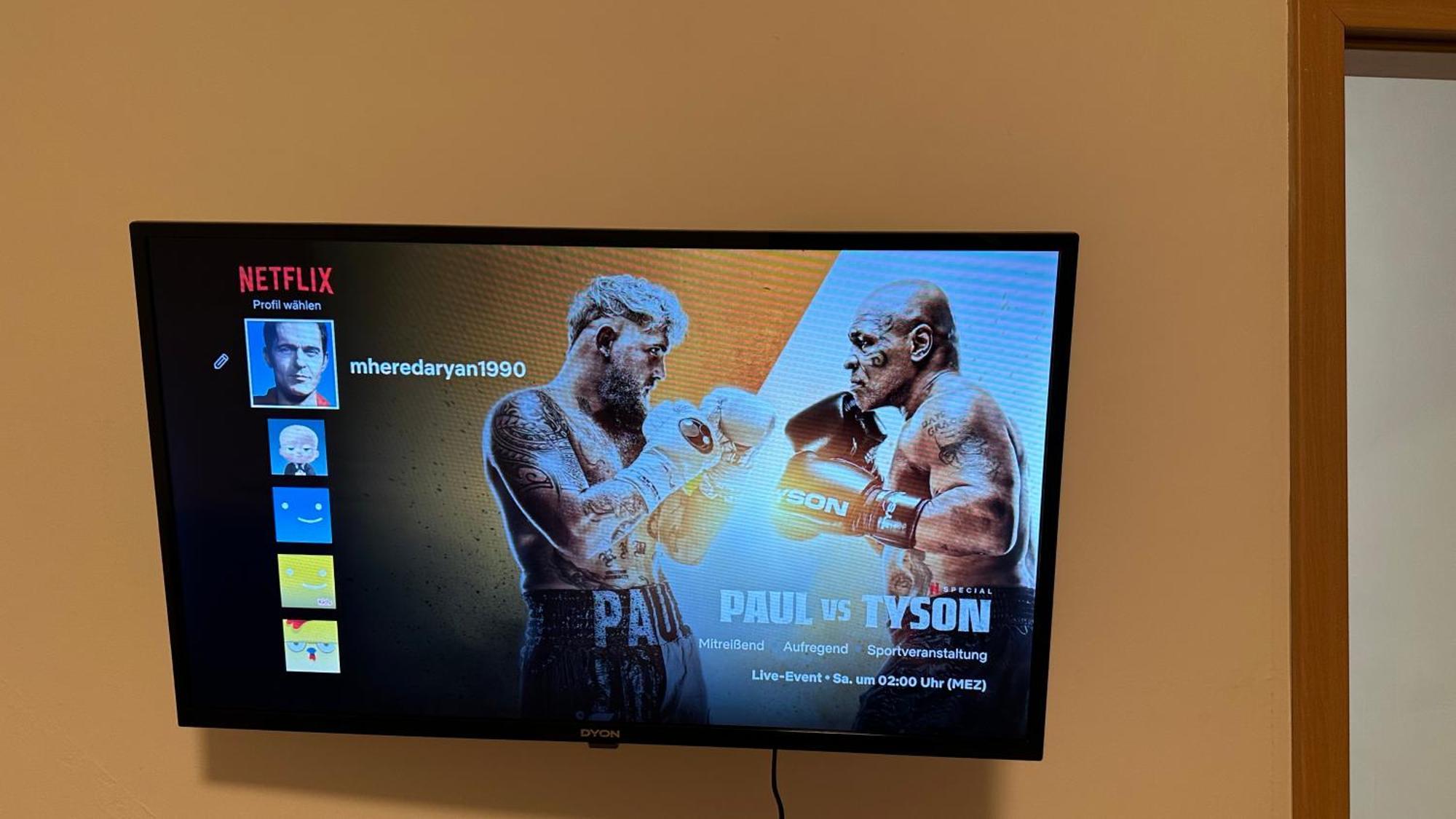 Schoene Hostel Mit Eigene Parking Netflix Youtube Norimberga Esterno foto