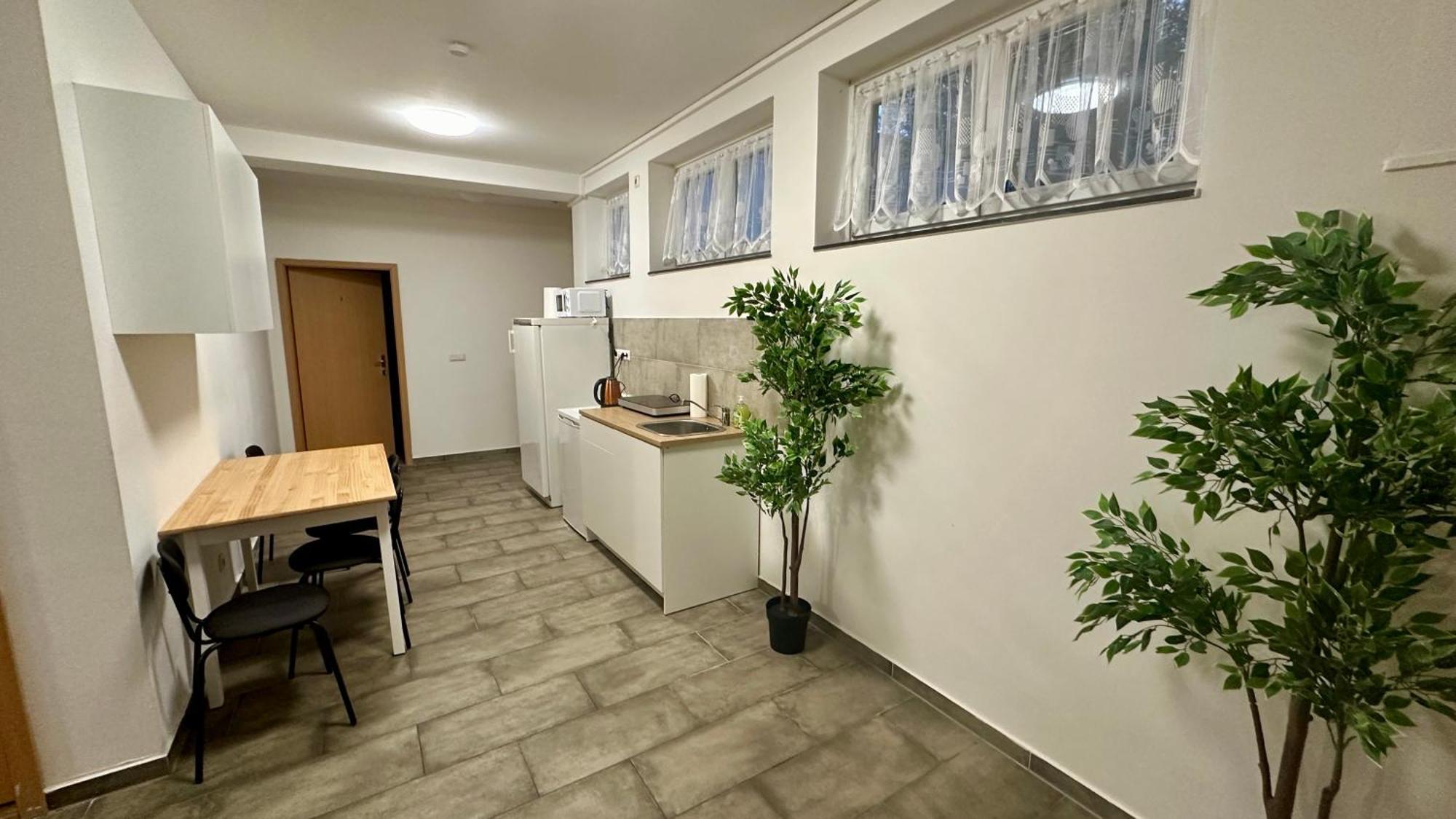 Schoene Hostel Mit Eigene Parking Netflix Youtube Norimberga Esterno foto